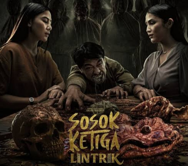 Ilustrasi Poster Film horor berjudul Sosok Ketiga: Lintrik. [Int]